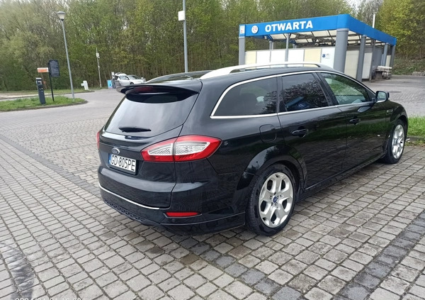 Ford Mondeo cena 30500 przebieg: 218000, rok produkcji 2012 z Gdańsk małe 92